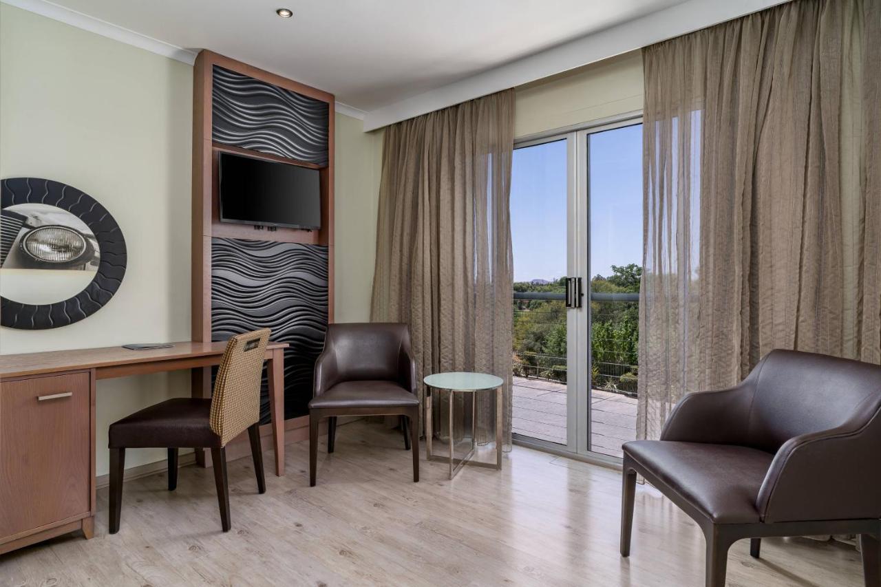 Protea Hotel By Marriott אפינגטון מראה חיצוני תמונה