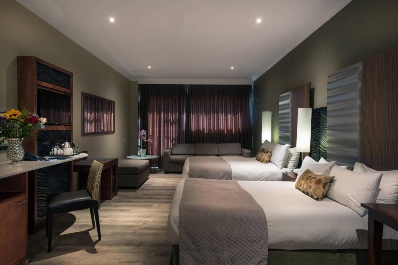 Protea Hotel By Marriott אפינגטון מראה חיצוני תמונה