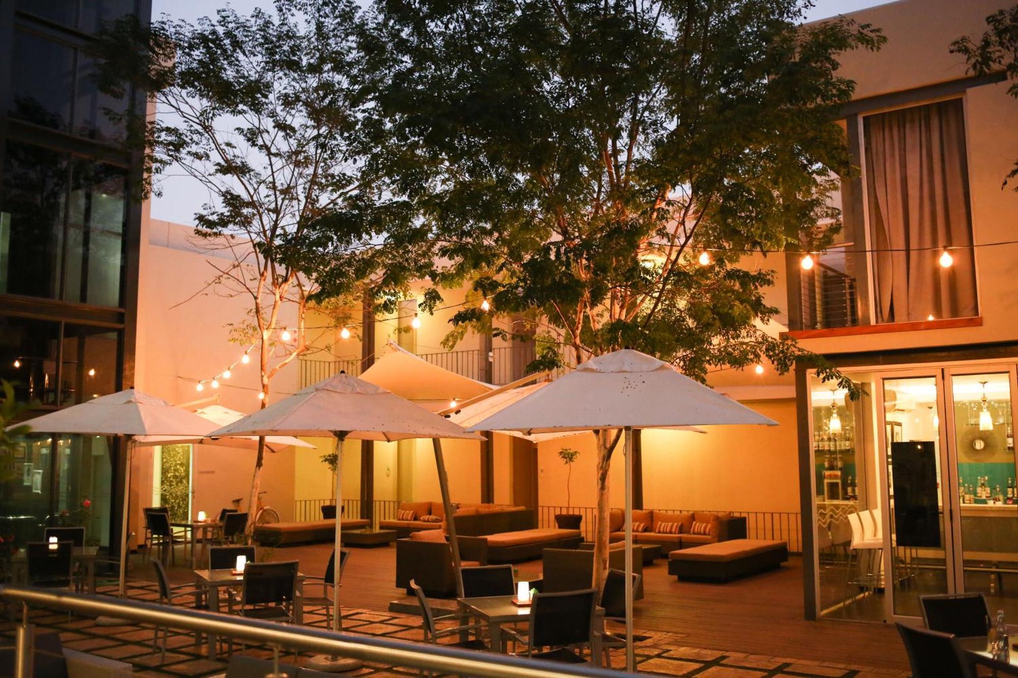 Protea Hotel By Marriott אפינגטון מראה חיצוני תמונה
