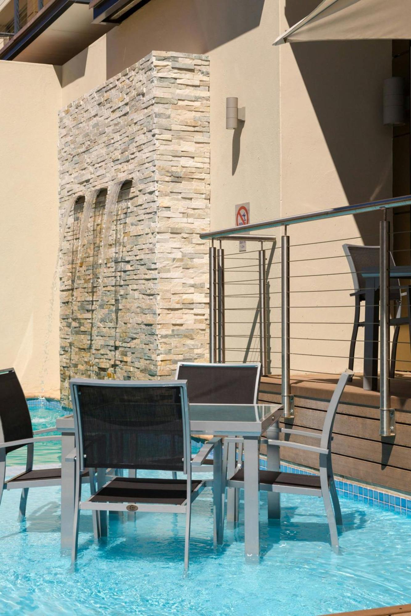 Protea Hotel By Marriott אפינגטון מראה חיצוני תמונה