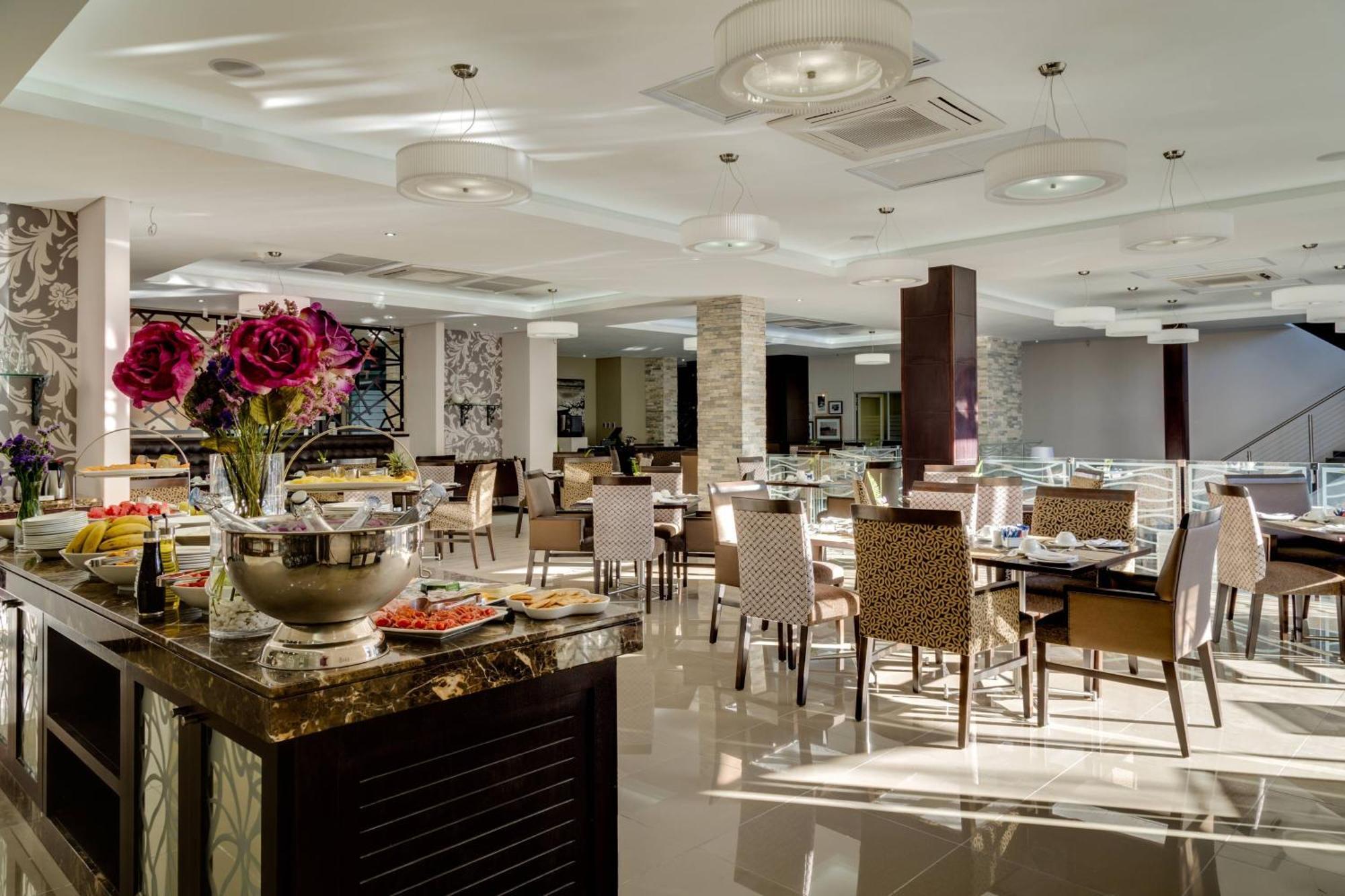 Protea Hotel By Marriott אפינגטון מראה חיצוני תמונה